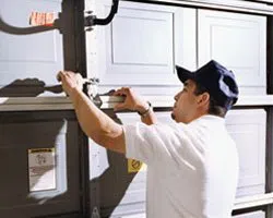 Garage Door Solution Service Miramar, FL 954-271-2507 - rep-gdr-16m